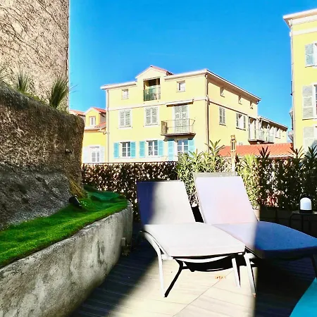 Riviera: Vieille Loft With Terrace *